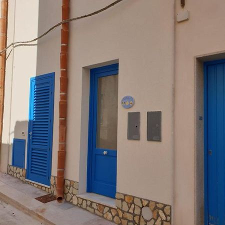 La Casita Azul Apartment Marettimo Bagian luar foto
