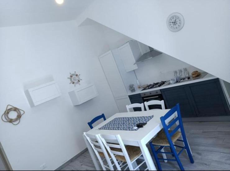 La Casita Azul Apartment Marettimo Bagian luar foto